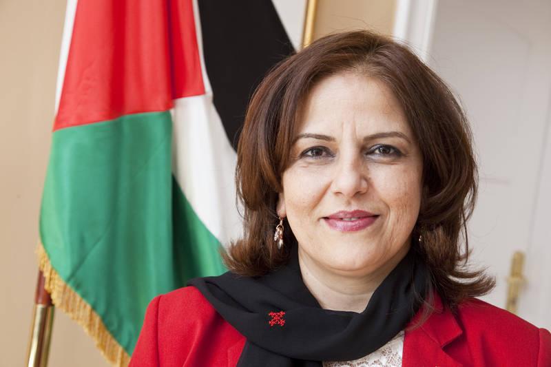 Bild: Porträt Khouloud Daibes, Botschafterin Palästinas in Deutschland