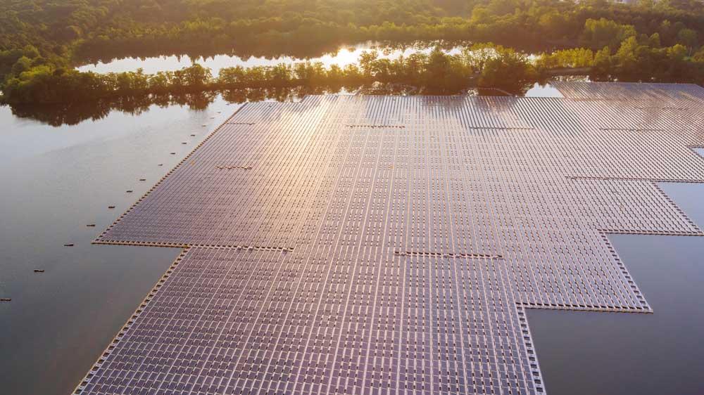 Solarpanels in der Sonne