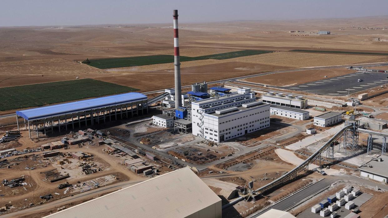 Bild: Luftaufnahme des Zementwerks Lafarge in Syrien