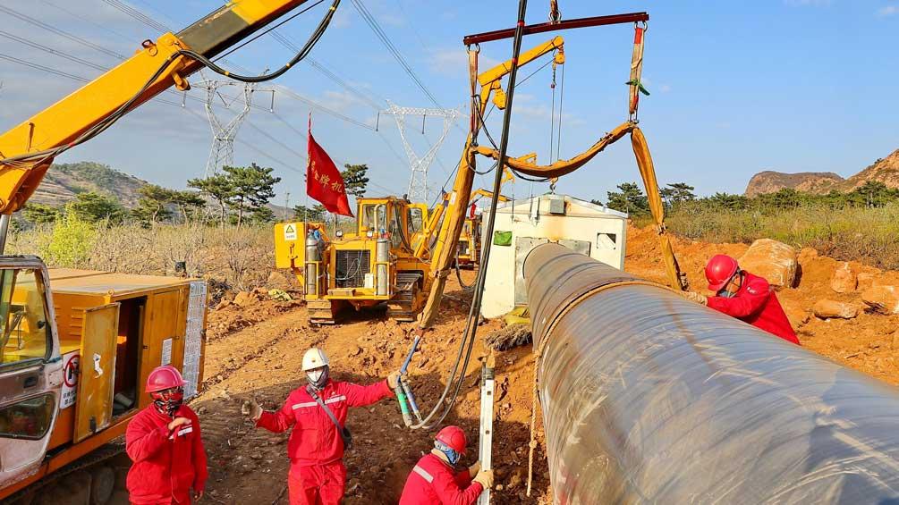 Bild: Bau einer Gaspipeline zwischen Russland und China