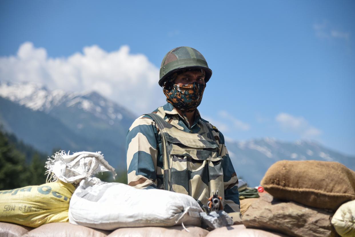 Bild: Indischer Soldat an der Indisch-Chinesischen Grenze im Himalaya
