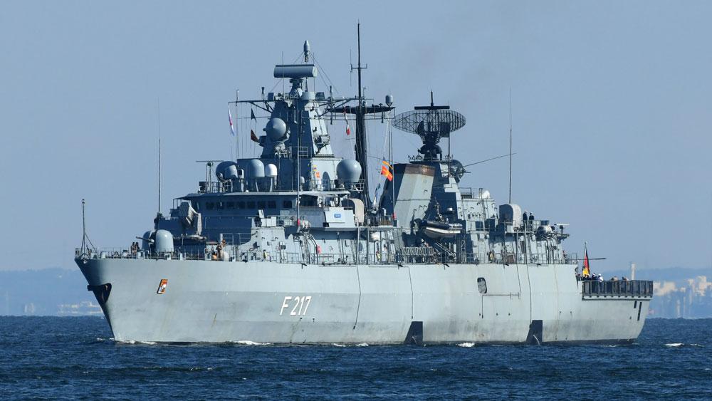 Bild: Militärschiff