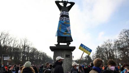 Bild: Friedensdemonstration zu Beginn des Ukraine-Krieges in Berlin