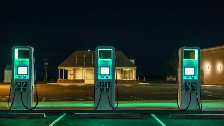 Bild: Ladestation für Elektroautos in Nebraska