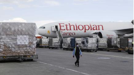 Bild: Chinesische Hilfslieferung in Adis Abeba